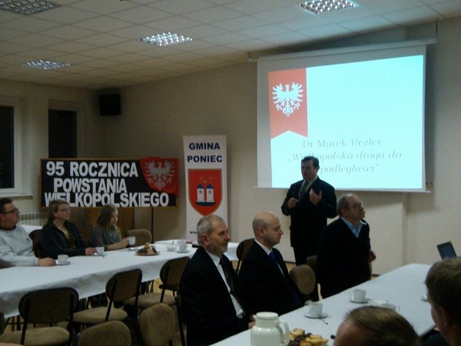 Debatowali o historii - zdjęcia