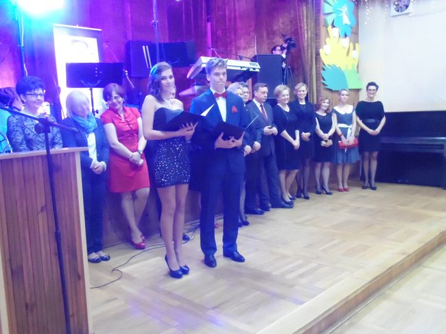 Miło szaleć, kiedy czas ku temu