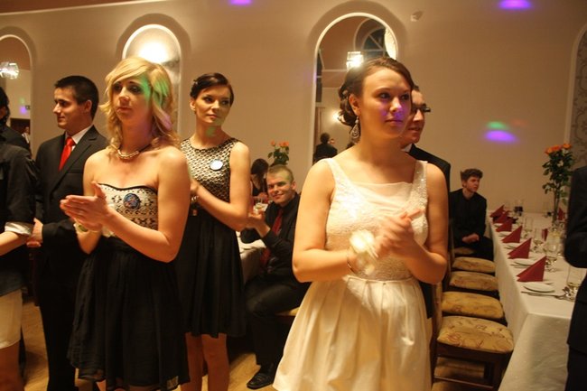 Bawili się do białego rana - zdjęcia