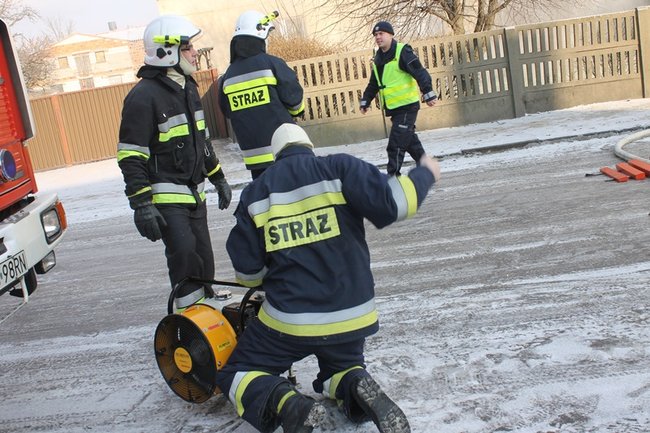 Pożar domu w Bodzewie - zdjęcia