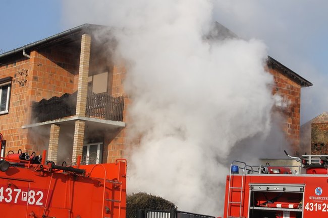 Pożar domu w Bodzewie - zdjęcia