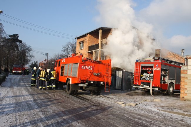 Pożar domu w Bodzewie - zdjęcia