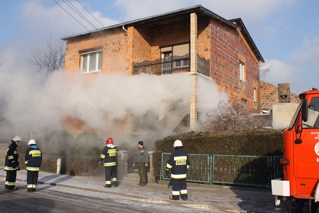 Pożar domu w Bodzewie - zdjęcia