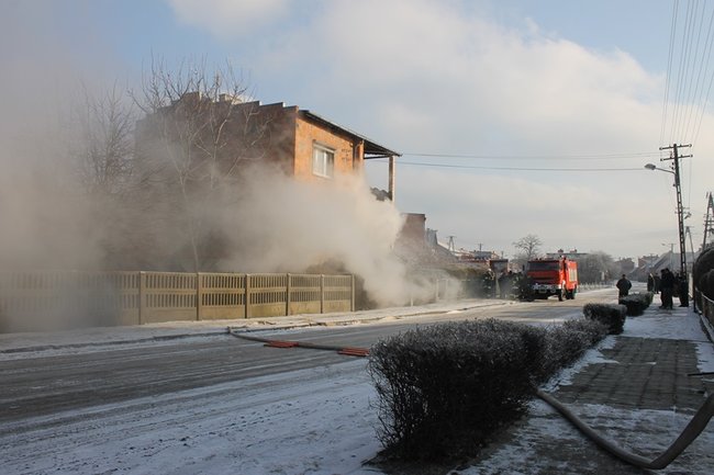 Pożar domu w Bodzewie - zdjęcia