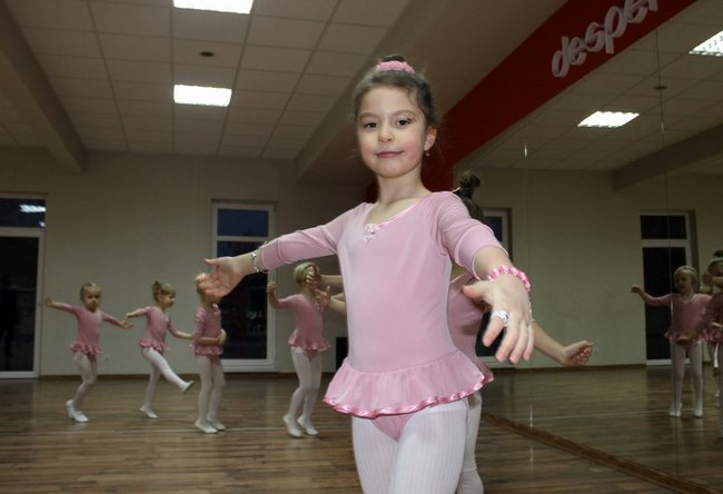 Baletowe oczko w głowie - zdjęcia