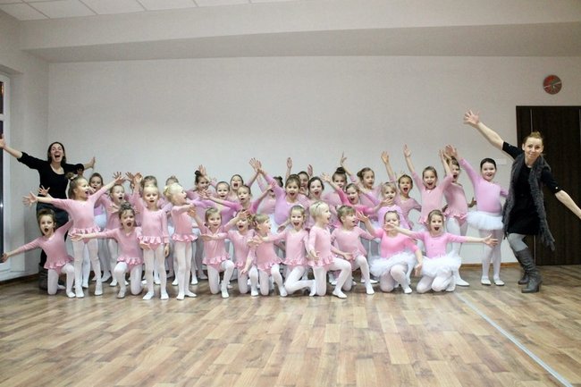 Baletowe oczko w głowie - zdjęcia