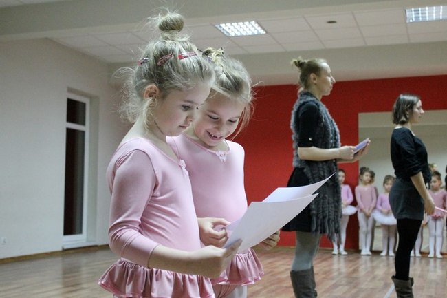 Baletowe oczko w głowie - zdjęcia