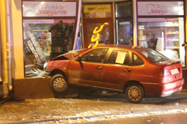 Samochodem do księgarni - zdjęcia