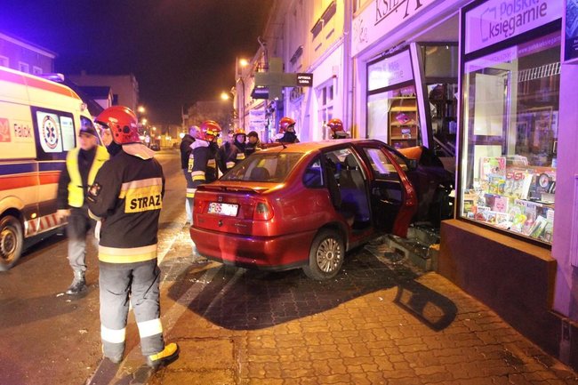 Samochodem do księgarni - zdjęcia