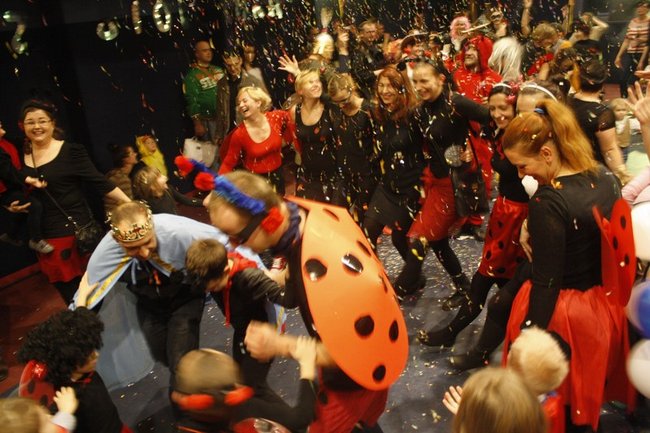 Na chwilę stali się dziećmi - zdjęcia