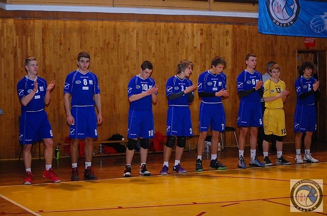 Trener wyrzucony z boiska - zdjęcia