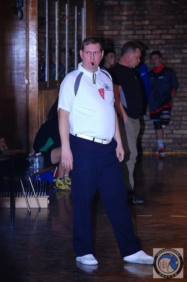 Trener wyrzucony z boiska - zdjęcia