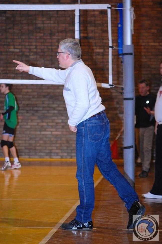 Trener wyrzucony z boiska - zdjęcia