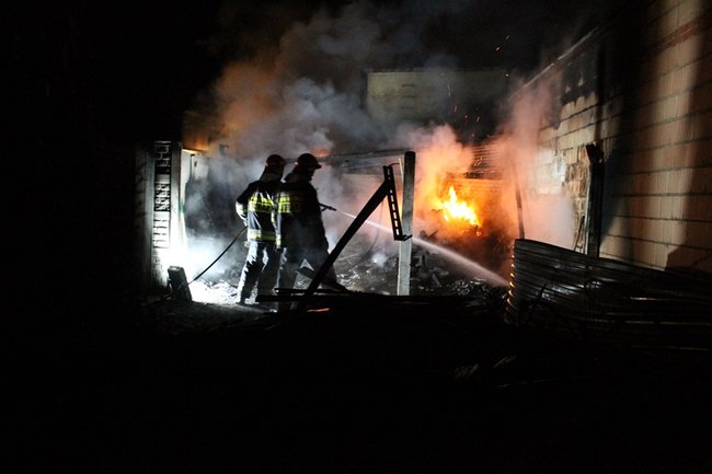 Garaż spłonął doszczętnie - zdjęcia