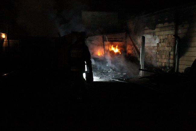 Garaż spłonął doszczętnie - zdjęcia