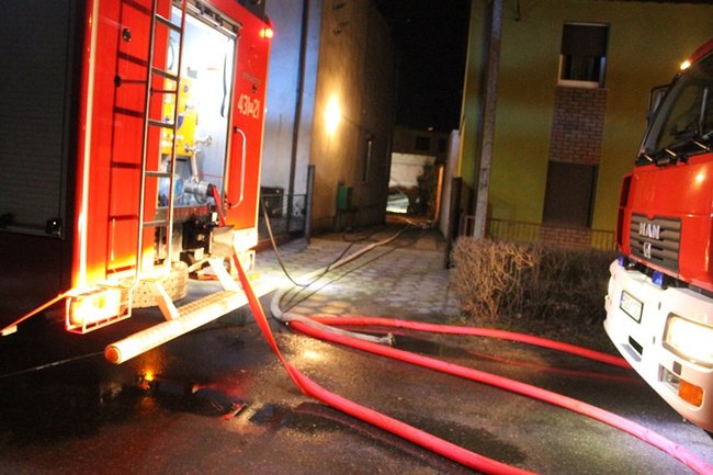 Garaż spłonął doszczętnie - zdjęcia