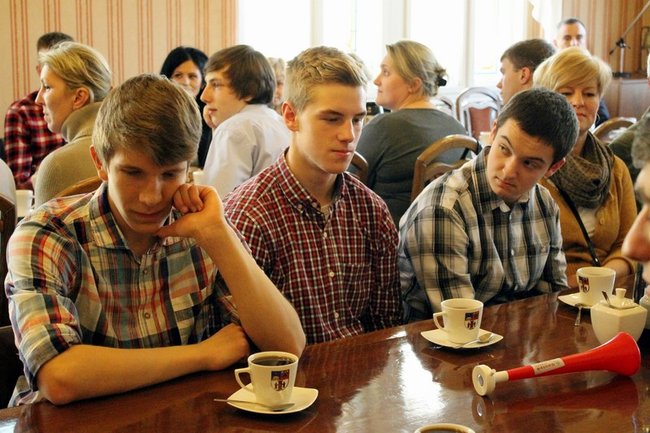 Nagrody dla młodych sportowców - zdjęcia