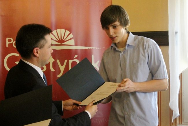 Nagrody dla młodych sportowców - zdjęcia