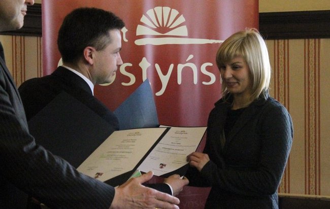 Nagrody dla młodych sportowców - zdjęcia