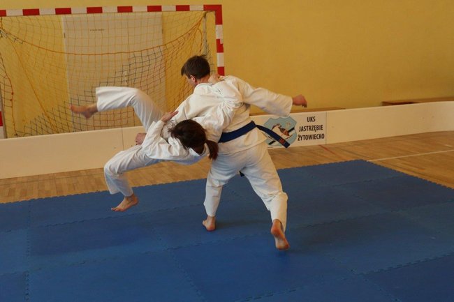 Przyjaźń, sport, karate - zdjęcia