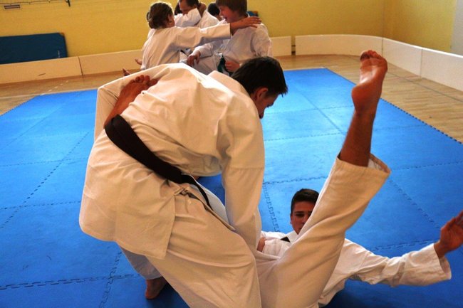 Przyjaźń, sport, karate - zdjęcia