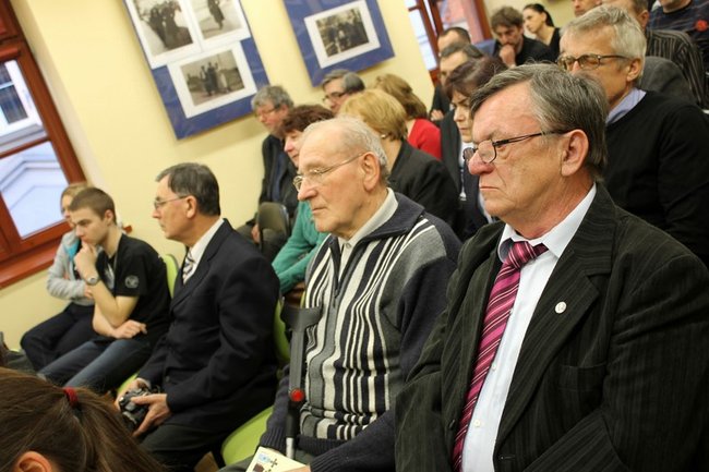 Tropiąc historyczne zakłamanie - zdjęcia