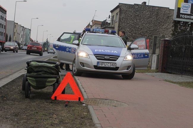 Kolizja na wyjeździe z Gostynia - zdjęcia