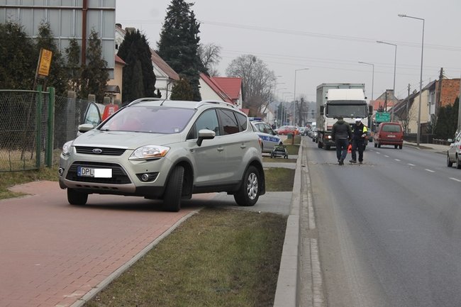 Kolizja na wyjeździe z Gostynia - zdjęcia