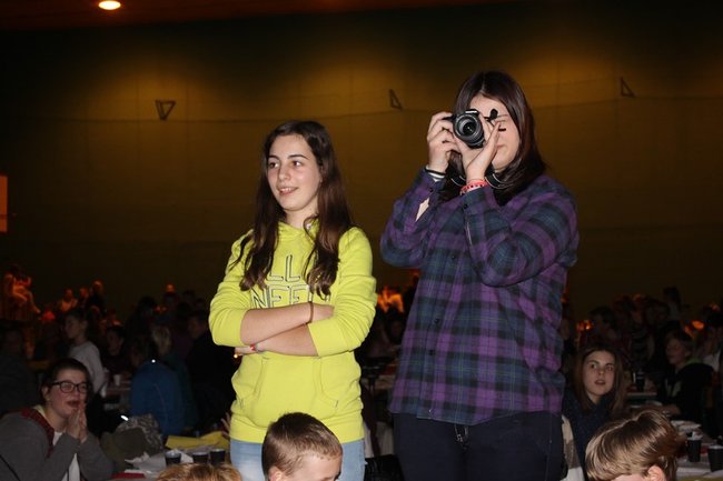 Rodzinna biesiada w szkole - zdjęcia