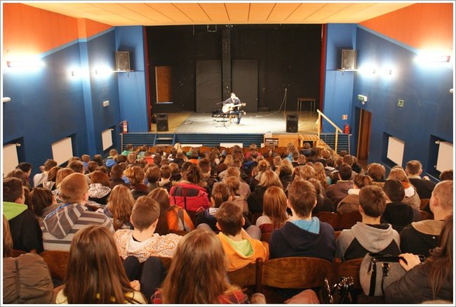 Znany muzyk o nałogach - zdjęcia