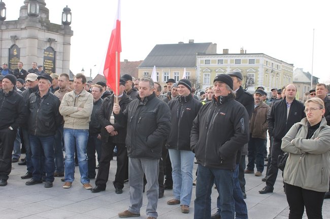 Rolnicy protestowali na rynku - zdjęcia