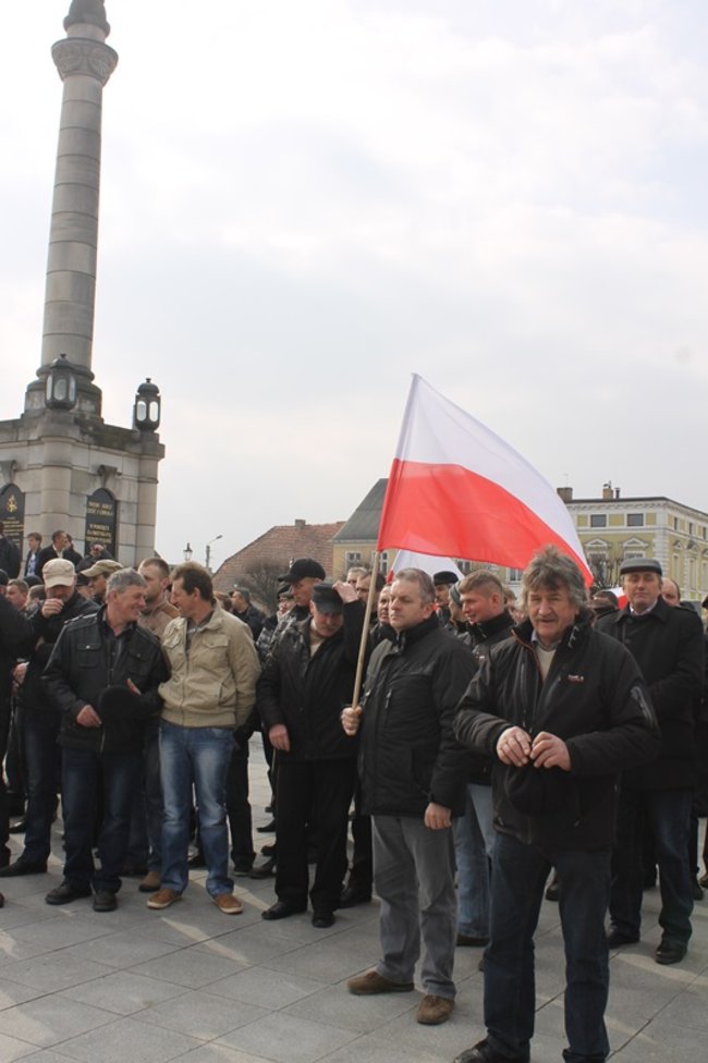 Rolnicy protestowali na rynku - zdjęcia