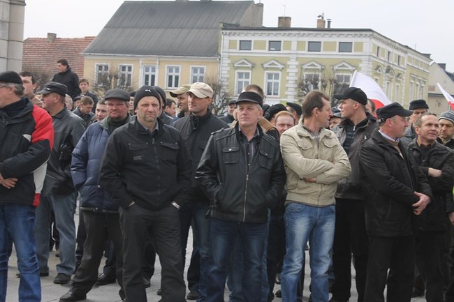 Rolnicy protestowali na rynku - zdjęcia