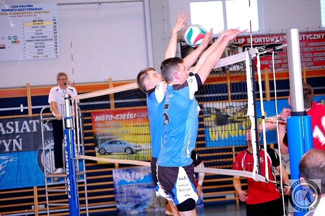 Przeciwnik znów zaskoczył - zdjęcia