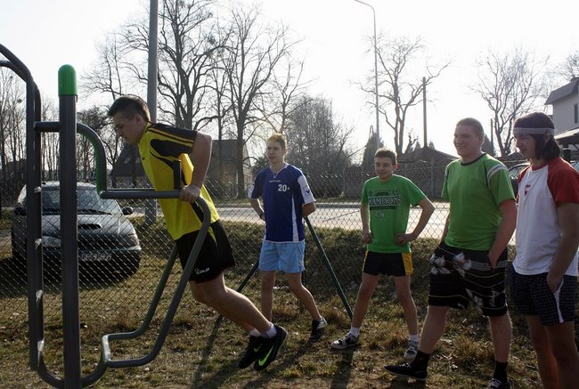 Siłownia dostępna dla każdego - zdjęcia