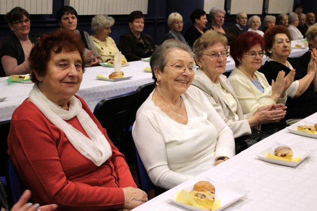 Kobiety siłą dominującą - zdjęcia