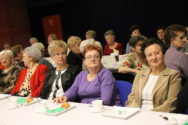 Kobiety siłą dominującą - zdjęcia