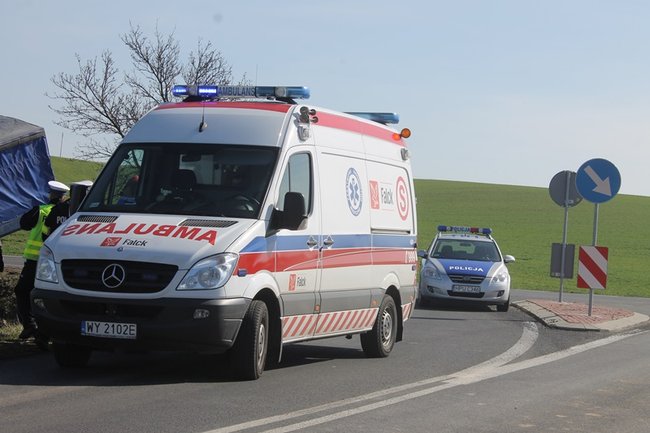 Czołówka na wojewódzkiej - zdjęcia