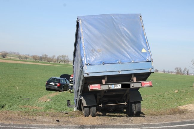 Czołówka na wojewódzkiej - zdjęcia
