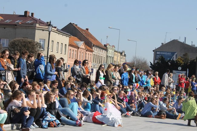 Gostyń też jest happy! - zdjęcia/klip
