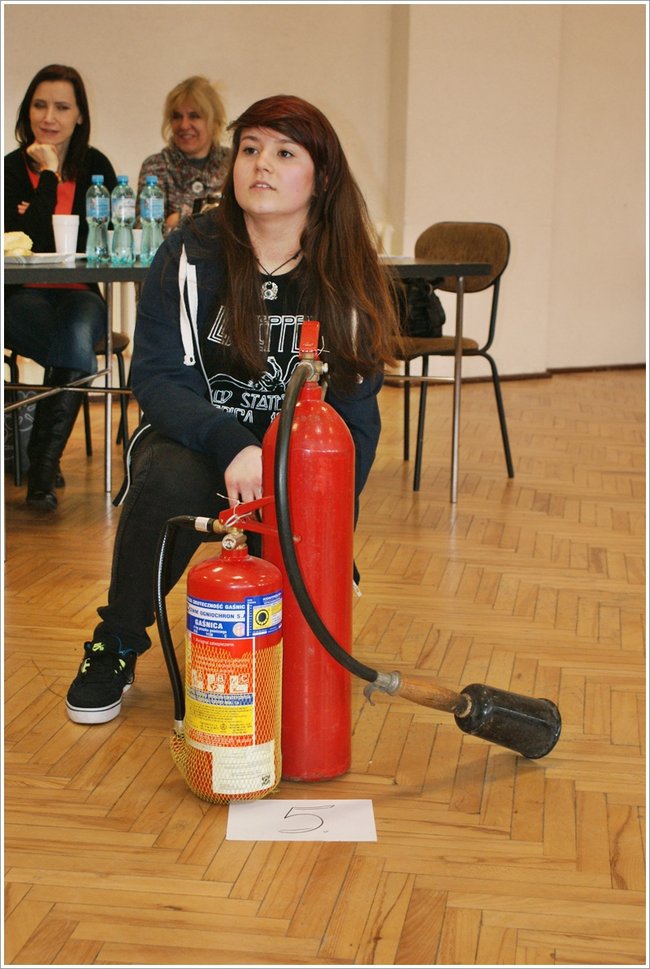 Zapobiegliwi uczniowie - zdjęcia