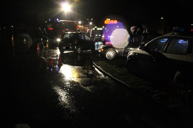 Powinien przepuścić kierującą - zdjęcia