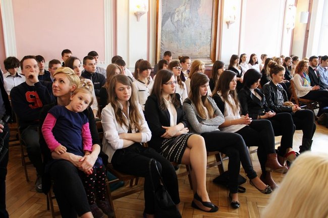 Zachorował na chorobę papieską - zdjęcia