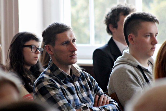 Zachorował na chorobę papieską - zdjęcia