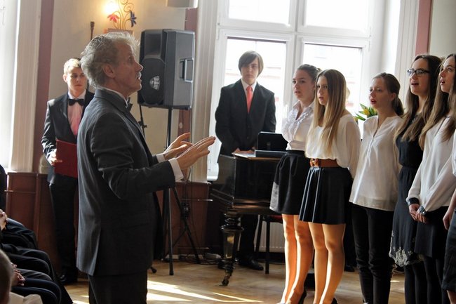 Zachorował na chorobę papieską - zdjęcia