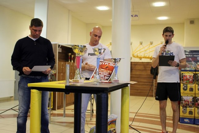 Zacięta walka o zwycięstwo - zdjęcia