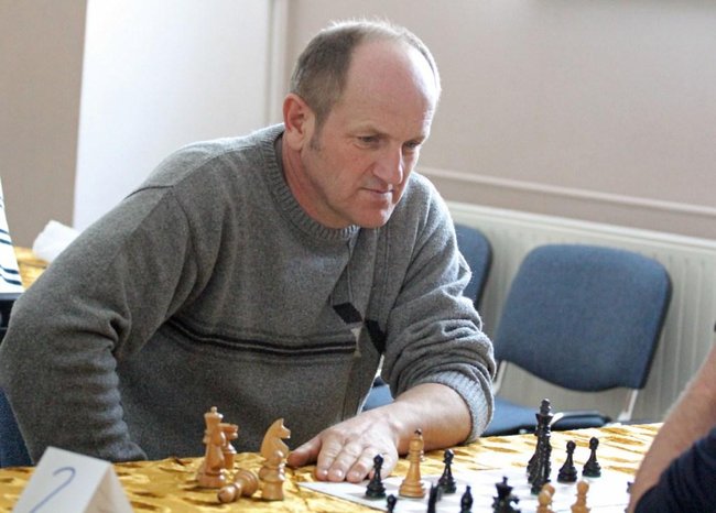 Wrócił na tron po 5 latach - zdjęcia