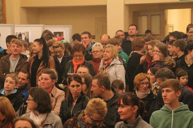 Noc ze sztuką i nagrodami - zdjęcia