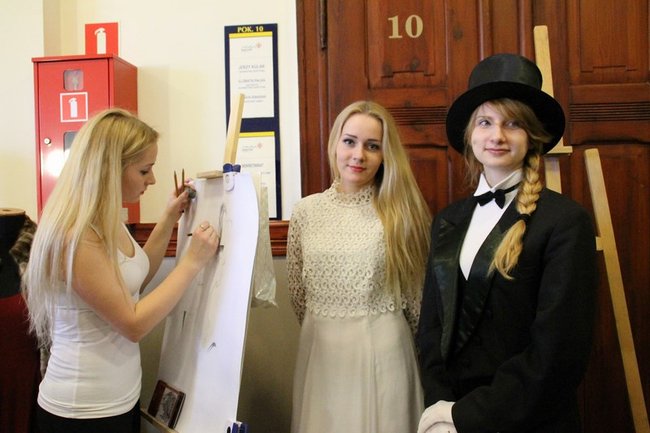 Noc ze sztuką i nagrodami - zdjęcia