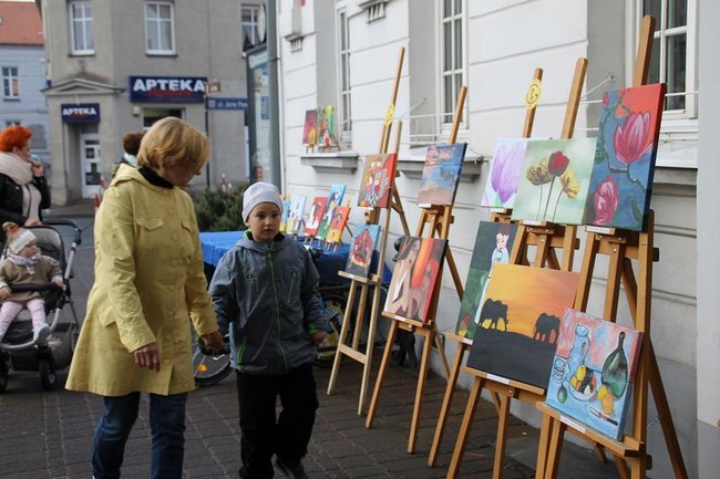 Noc ze sztuką i nagrodami - zdjęcia